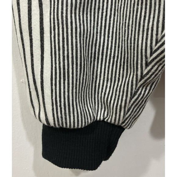 Vintage SASSON Crewneck‎ Sweatshirt Large Chest Patch Striped Sleeves Men's XL - Picture 3 of 8
